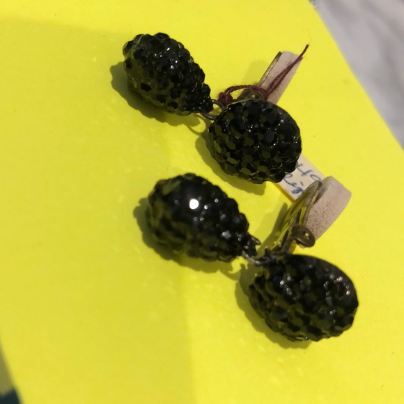 Petite Jet Black Enamel & Crystal Designer Pear Drop-Clip ons - Picture 3 of 6